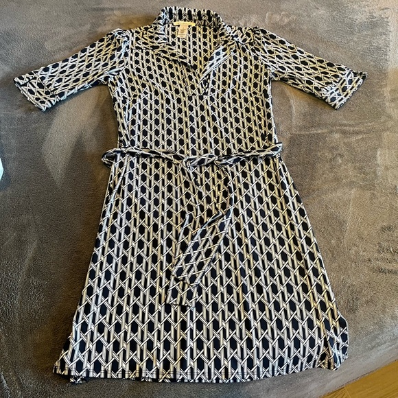 Laundry by Design - Nautical Navy and White Shortsleeved Dress , Size 6 - Picture 1 of 4